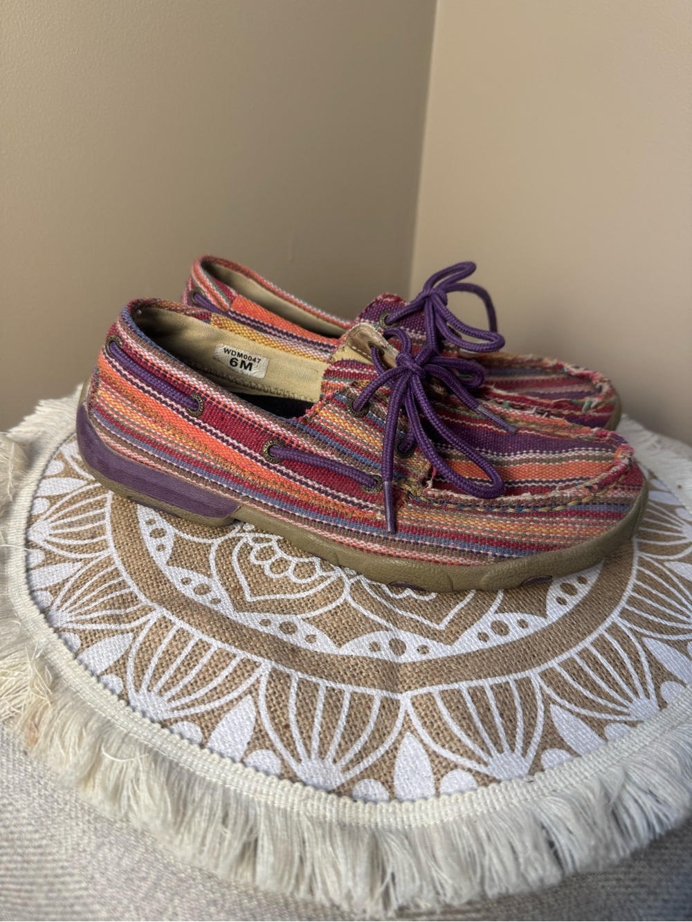ARIAT Women's Multicolor Woven Textile Boat Shoes Moc Toe Lace Up Size 6 Western